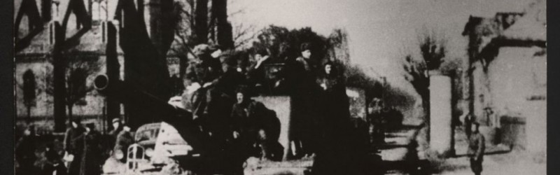 Armia Czerwona wkracza do Raciborza; 1945 r.; AP Racibórz, Zbiór fotografii.